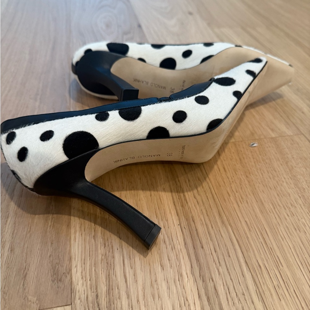 NEW Manolo Blahnik Calf hair Dot Women's Pumps 38 - Picture 5 of 7